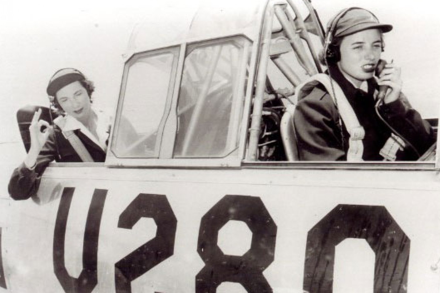 1940s women pilots Canadian Women in Aviation